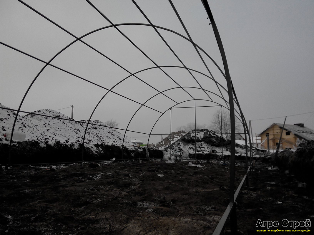 Каркас теплицы из поликарбоната 4х12 м